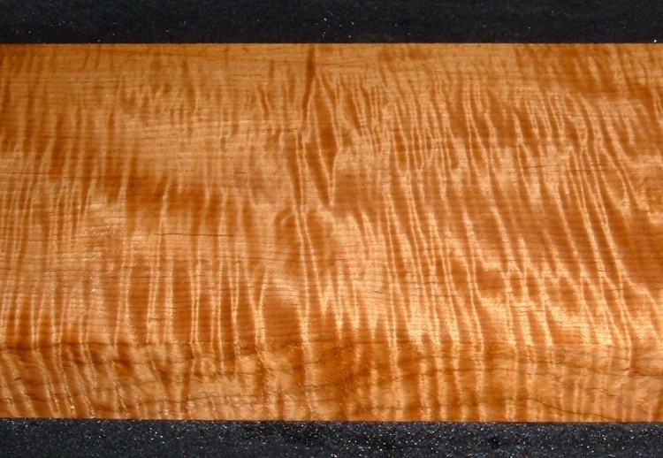 QRM2610-190T, 1-13/16x7-1/2x27, 8/4 Roasted Torrefied, Quartersawn Curly Tiger Maple 