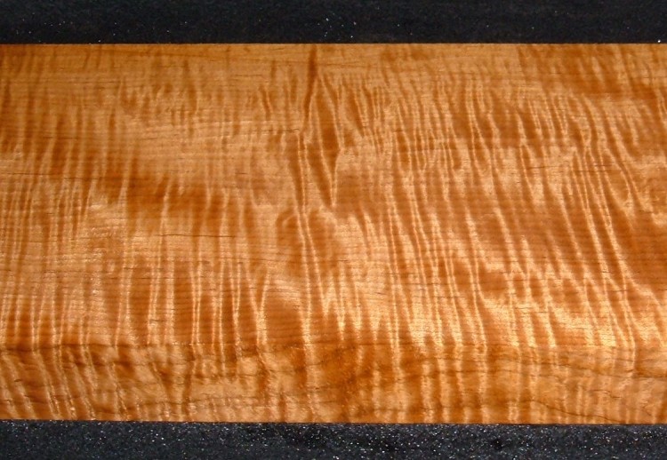 QRM2610-190T, 1-13/16x7-1/2x27, 8/4 Roasted Torrefied, Quartersawn Curly Tiger Maple 